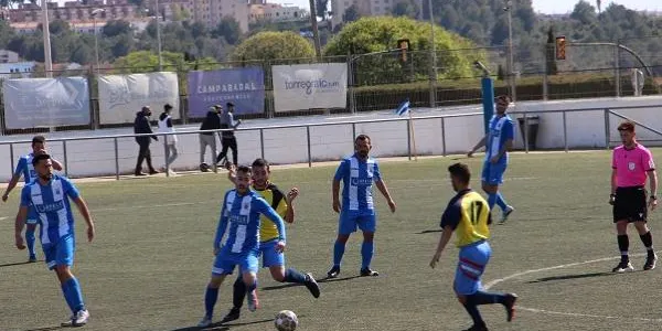 El Torredembarra i la Riera acomiaden la temporada a Tercera Catalana