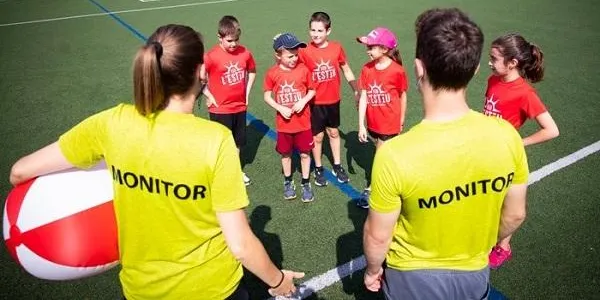 Es convoca un nou curs de monitor/a d’activitats de dinamització d’àmbit poliesportiu per Nadal
