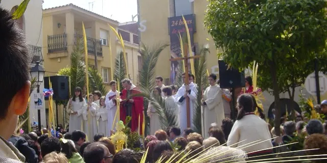 Benedicció de palmes i palmons aquest Diumenge de Rams a Pineda i Poblenou