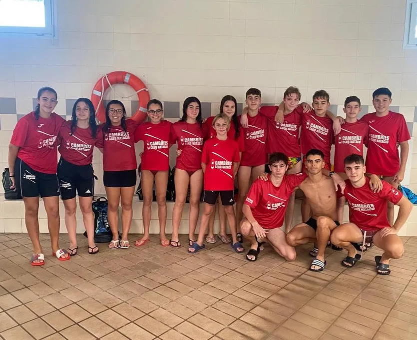 Els nedadors del Cambrils Club Natació participen a la 1a Tarraswim