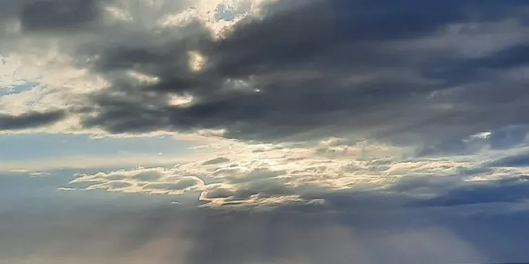 Dia de núvols baixos i demà pujaran les temperatures