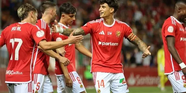 El Nàstic estrena el curs amb una treballada victòria davant l’Algeciras (2-1)