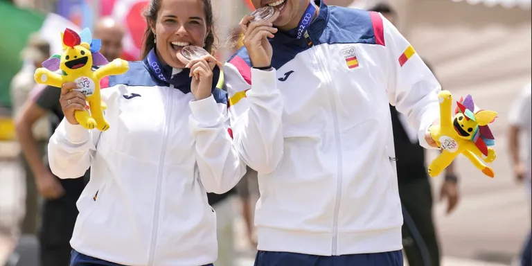 Elia Canales, medalla de bronze per equips mixtes als Jocs Mediterranis