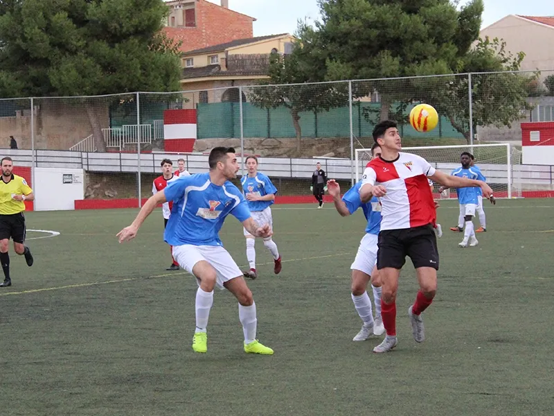 Anouar va jugar de nou amb un B sense sort de cara a porta