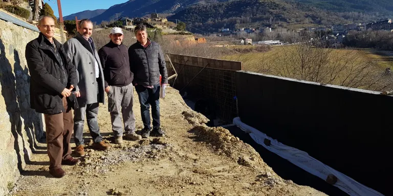 Avancen a bon ritme els treballs d’arranjament i eixamplament del camí de Sant Isidre, a Castellciutat