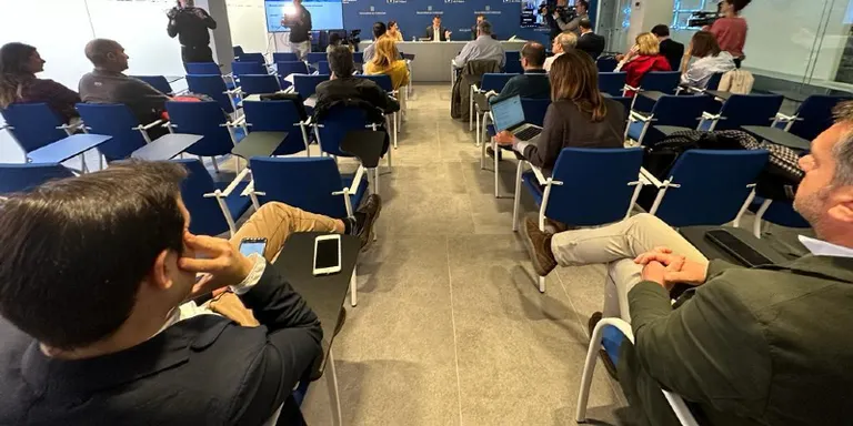L’ACA i Turisme de la Generalitat expliquen al sector turístic les mesures contra la sequera
