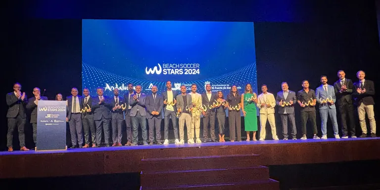 Eliott Mounoud i Llorenç Gómez, noms destacats del futbol platja mundial al 2024