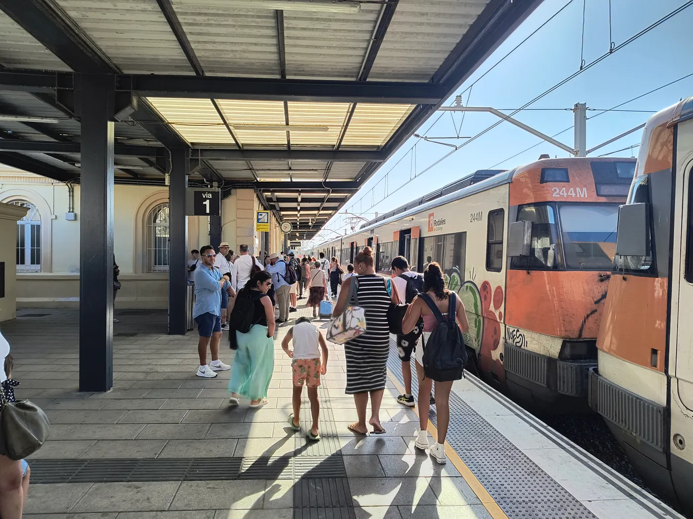 El Consell Comarcal del Maresme reclama un calendari d’inversions per "resoldre les deficiències estructurals" de l'R1