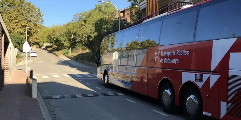 El Consell Comarcal obre el termini per presentar sol·licituds pels ajuts de transport escolar i menjador del proper curs