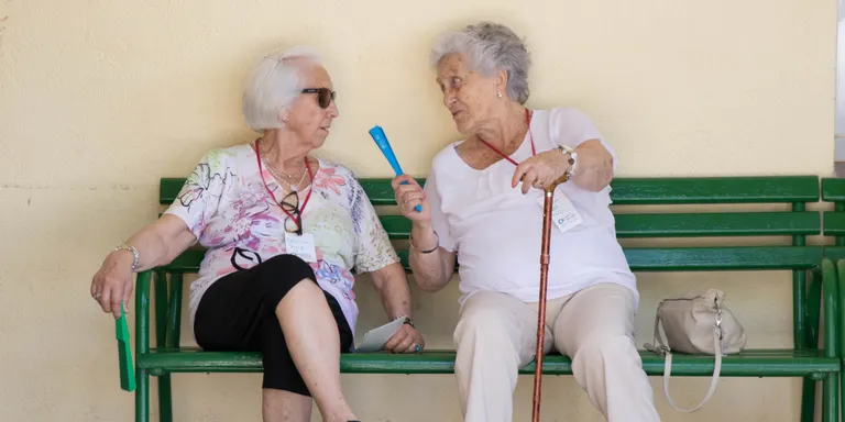 Amics de la Gent Gran recupera el programa ‘Vacances amigues’ per als ancians que viuen sols