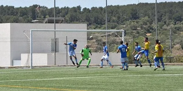 La Riera i el Torredembarra afronten un duel directe contra el Torreforta i el Constantí
