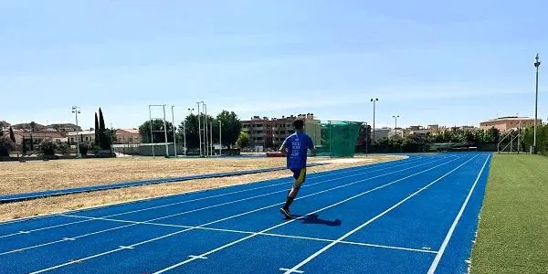 La renovació de la pista d’atletisme de Torredembarra afavoreix l’augment d’usuaris