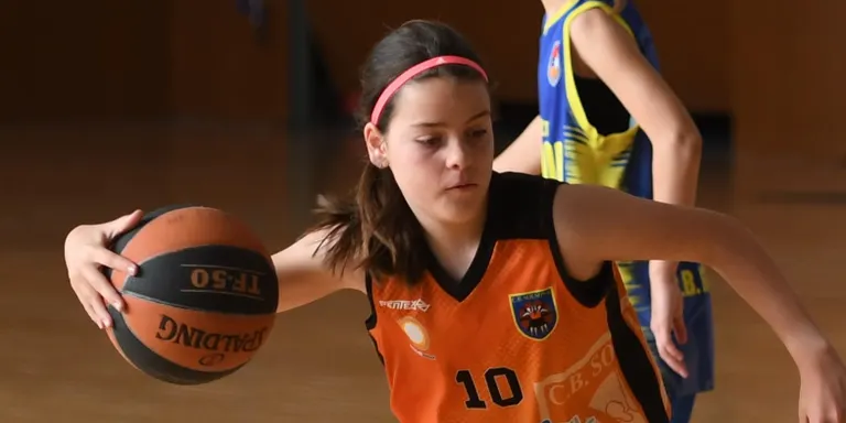 La jugadora del mini femení del CB Solsona Gemma Torra Solanellas, convocada per la selecció catalana de la Catalunya Central