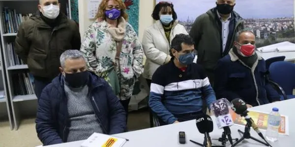 Veïns i sindicats tornaran a reclamar més seguretat a la petroquímica un any després de l'explosió a IQOXE