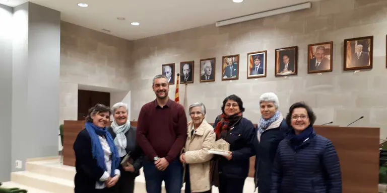 Recepció de l'Alcalde d'Agramunt a les germanes del Pare Gras