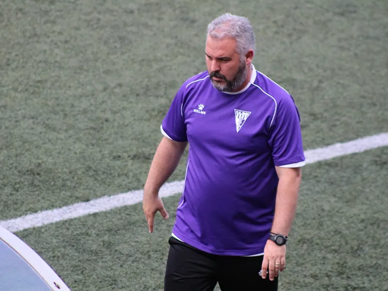 Alberto Fernández torna a una banqueta que va ocupar durant dues temporades / Arxiu