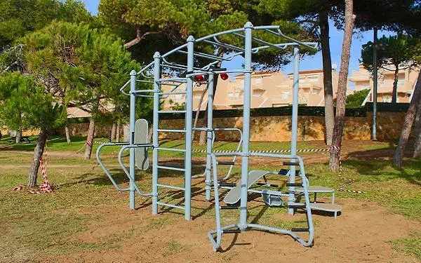 L’Ajuntament d’Altafulla i la Diputació de Tarragona ofereixen sessions de dinamització al Parc de Salut