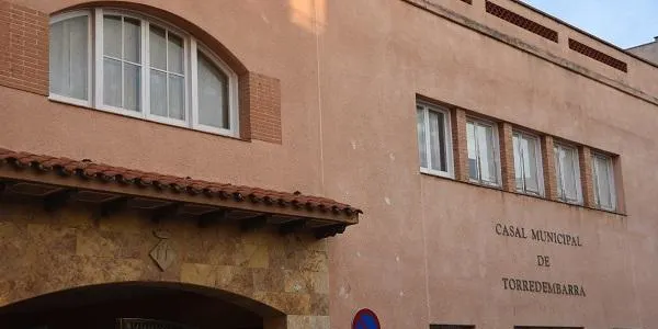 Surt a licitació el subministrament i instal·lació de l'equipament per a l'escenari del Casal Municipal de Torredembarra