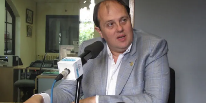 Fors anuncia cartipàs i diu que ha començat converses amb altres partits per entrar al govern