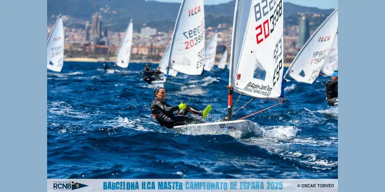 Mònica Azón, campiona d'Espanya en modalitat ILCA6