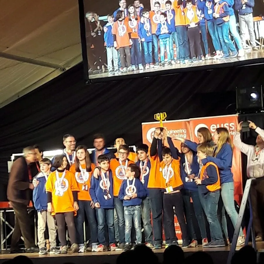 Els Marrecs de Vilassar de Mar han guanyat el Premi al projecte científic a la First Lego League