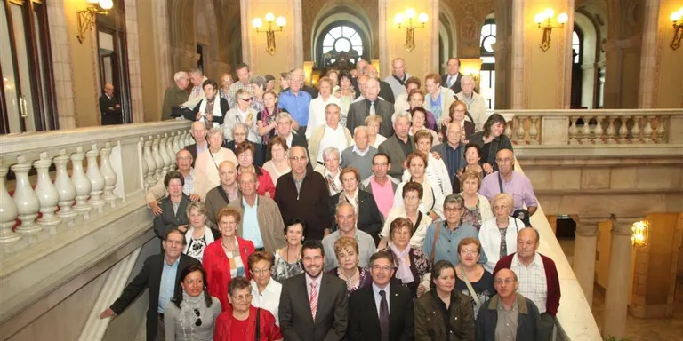 Visita de la gent gran de la Seu al Parlament