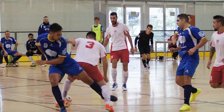 Duel amb urgències en futbol sala