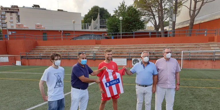 Roda de premsa d’Àlex Fernández, nou jugador de la UE Valls