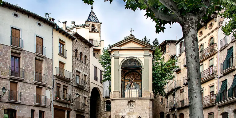La plaça de Sant Joan de Solsona, candidata a millor plaça de Catalunya al programa Planta Baixa de TV3