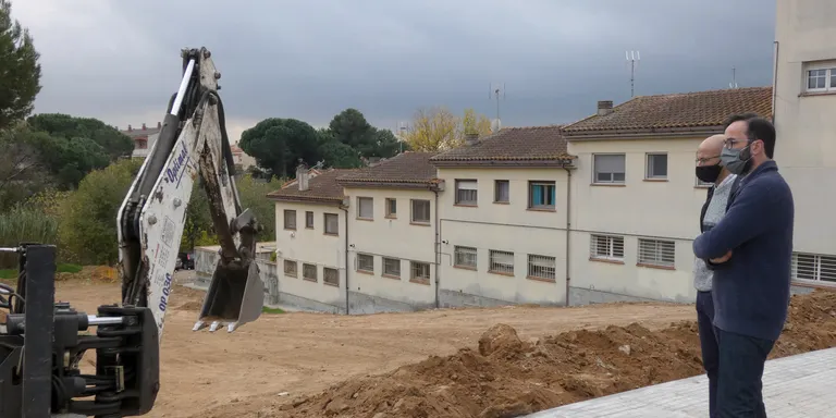 Els veïns i comerciants reaccionen al nou Pla d'Aparcament de Can Rossell