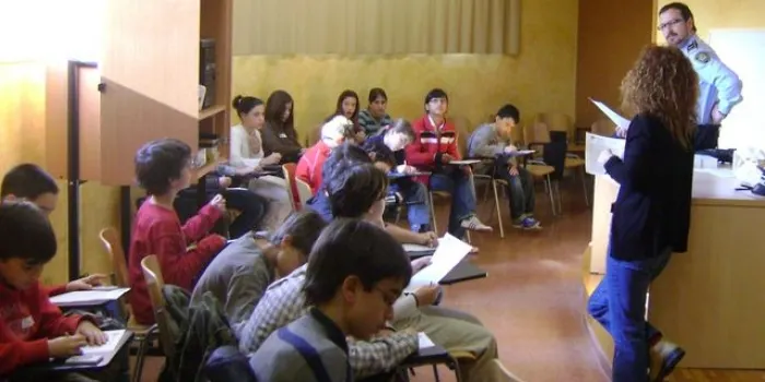 La Policia Local imparteix classes d'educació viària a les escoles