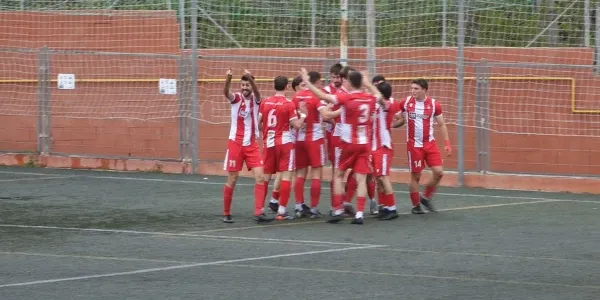La UE Valls agafa oxigen davant el Rubí (2-1)