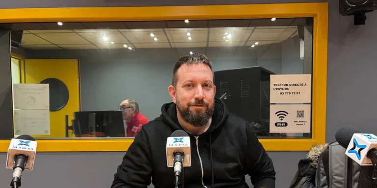 Carlos Fernández: “l’alcalde no pot dir que la Generalitat no vol que la gent vagi en autobús a Barcelona perquè això és mentida”