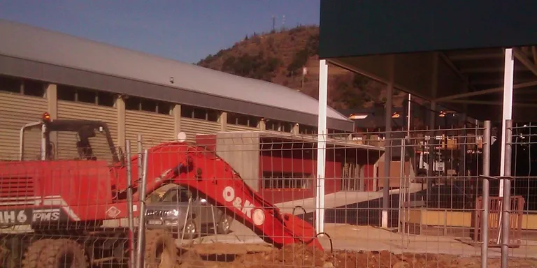 Comença la construcció dels nous vestidors al camp de futbol de la Seu