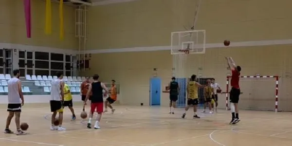 Bones sensacions i predisposició a la feina en l’inici de la pretemporada del Sènior masculí del CB Altafulla