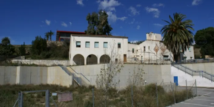 Els Mossos d’Esquadra tapien la masia de Can Mils