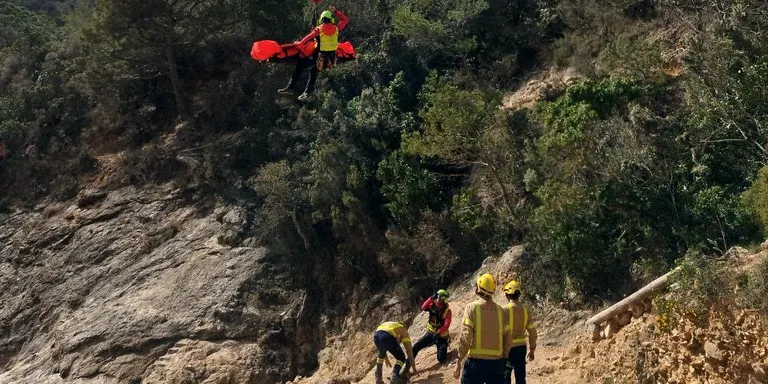 Una excursionista ferida després de caure d'uns 2,5 metres en una cala de Tossa de Mar