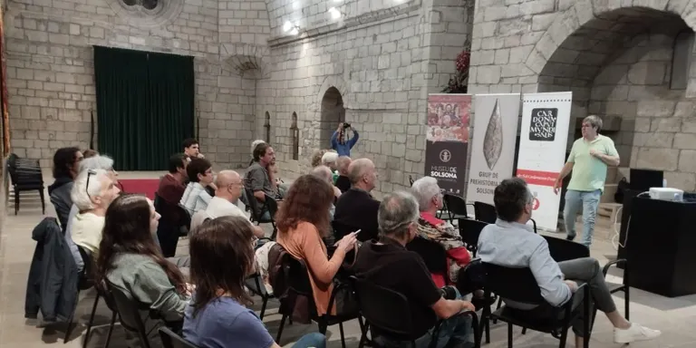 El Congrés sobre el Neolític Mitjà a Catalunya recull 31 noves línies de treball i estudis d'aquest període
