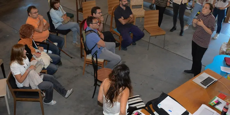 La ciutadania participa en el projecte de recuperació de la Font de Can Moritz