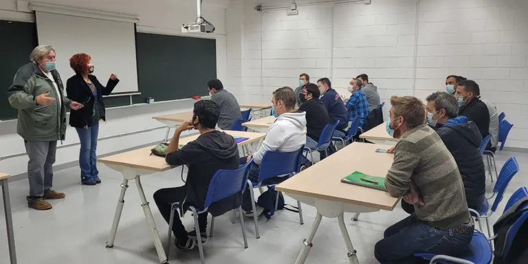 Arrenca el curs gratuït d’instal·lacions solars fotovoltaiques organitzat per l’Ajuntament