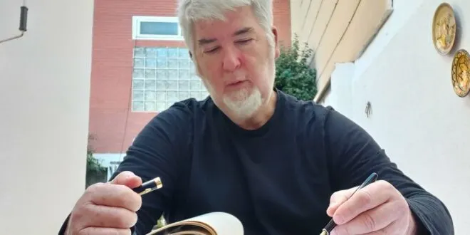 Vilassar Ràdio fa entrar el mar als estudis de la mà d’Agustí Martin