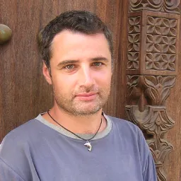 Entrevistes de la Justa del 26/7/2017 — Present i futur del periodisme: Nico Valle sobre democràcia, immediatesa, llenguatge i conflictes globals - episode art