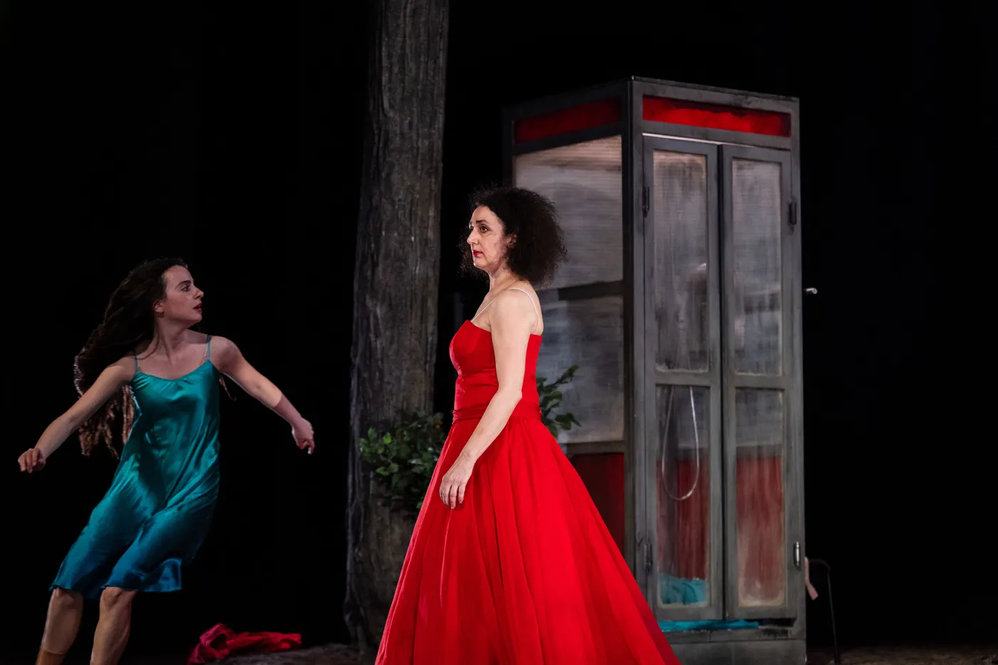 Morganti i Tolcachir porten al Temporada Alta 'The Forest', una fusió de dansa i teatre sobre la memòria