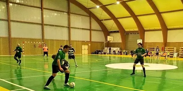 El CFS Torredembarra cau golejat a Amposta i es complica la permanència (6-1)