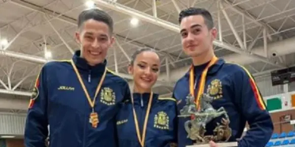 Ot Font es proclama campió en el III Trofeu d’Aragó que marca l’inici de les competicions de patinatge artístic