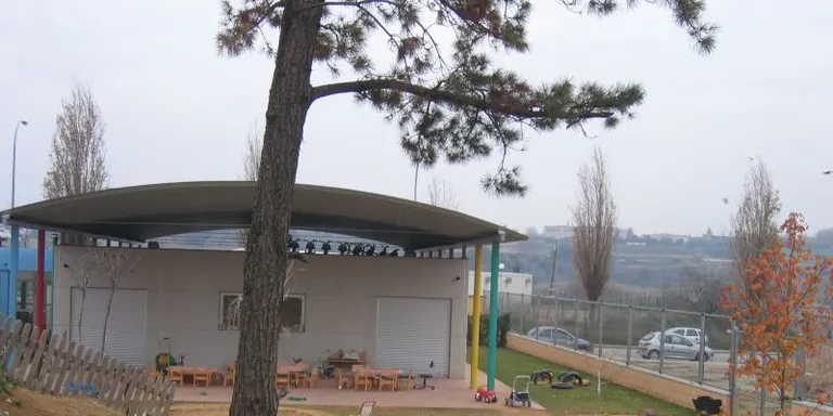 El consistori prendrà mesures contra l'empresa que gestiona el servei de menjador de l'escola bressol per impagaments a treballadors i proveïdors
