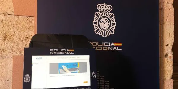 Torredembarra disposa d’un Punt d’Actualització del DNI electrònic al Pati del Castell