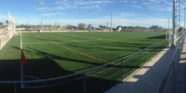 La manca d’encert en la primera part condemna al Roda de Berà a Riudoms (2-0)