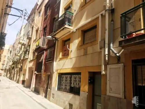 Valls avaluarà l’estat dels habitatges del centre històric