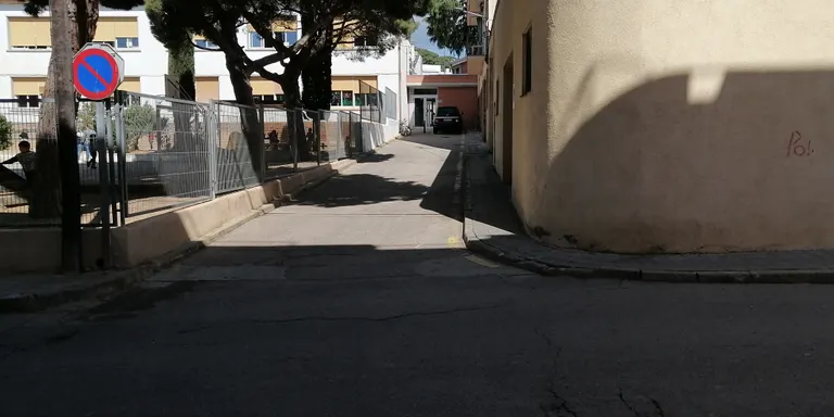 El passatge Anna Maria Ravell passa a anomenar-se carrer Francesc Pi i Comas